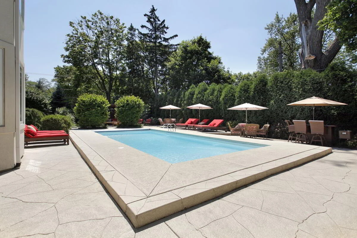 Pool Remodeling Contractors services